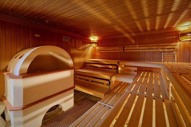 Small-Group Saxon Switzerland NP Easy Tour & Unlimited Thermal Baths - The Easy Tour Pace and Why Pickup Matters