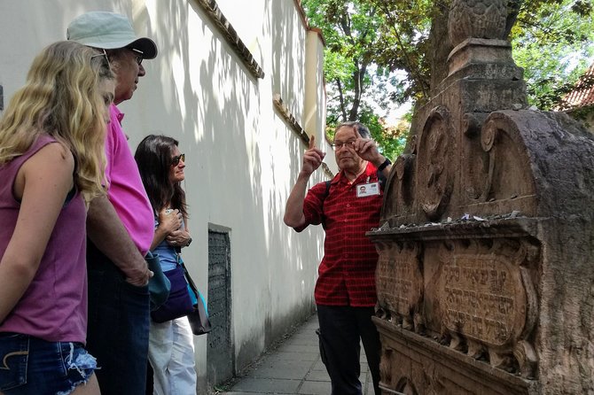 Stories of Jewish Prague Walking Tour - Rabbi Judah Loew ben Bezalel and the thinkers of the era