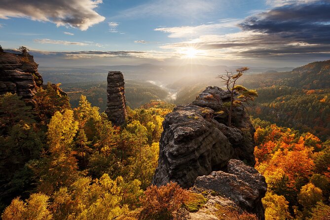 The Best of Bohemian and Saxon Switzerland Day Trip from Prague - Crossing into Bohemian Switzerland via Elbe Canyon villages