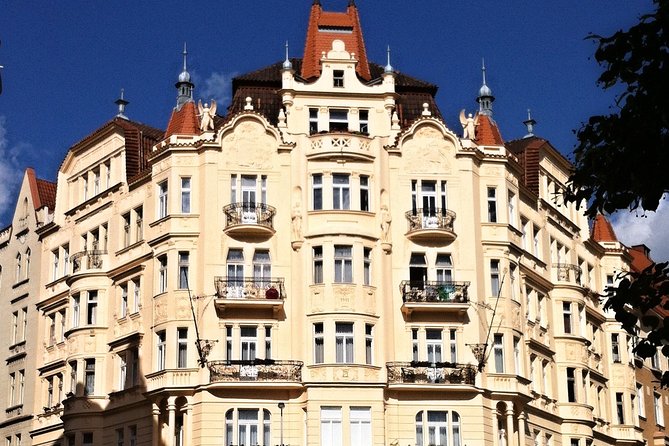 The Ultimate Prague History Tour - Prague Castle: why the Gothic cathedral sits where it does