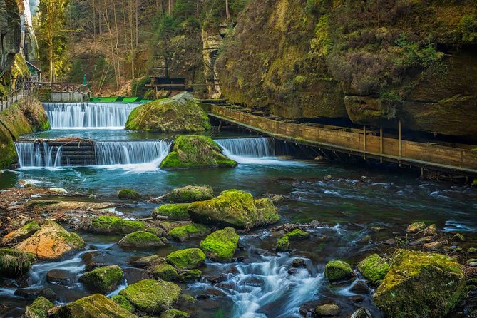 Top Full-Day Adventure: Bohemian & Saxon Switzerland from Prague - Hřensko Lunch Stop: Eat, Reset, Then Head Toward the River Country