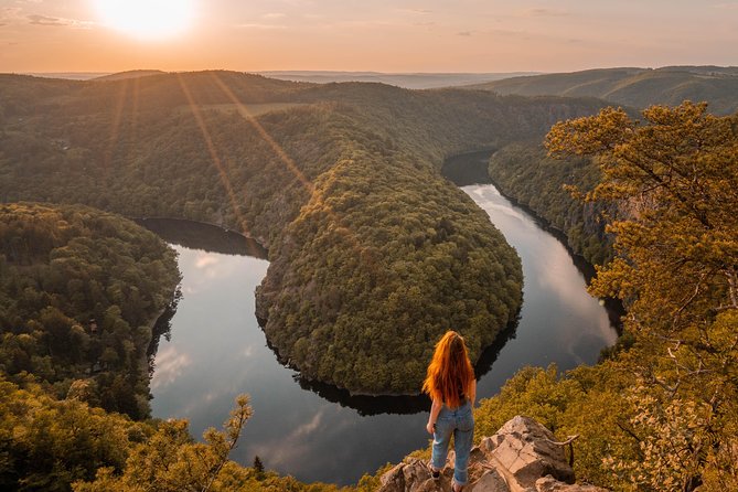Trip to Viewpoint Maj Czech Horseshoe Bend - How This Prague Sunset Trip Really Feels
