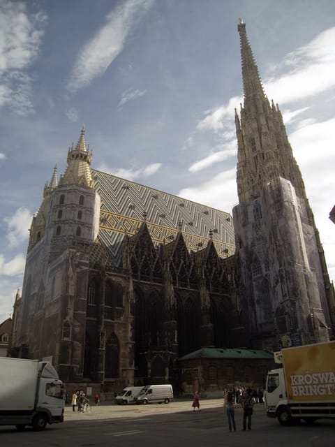 Vienna Full Day Tour from Prague - Guide quality and meeting-point clarity: what the real service experience suggests