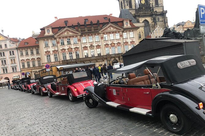 Vintage Cars Prague - Grand City Tour 150min / 1-6 pers. 2,5hrs - Gold Roofs, Cultural Venues, and the Gunpowder Storage Story
