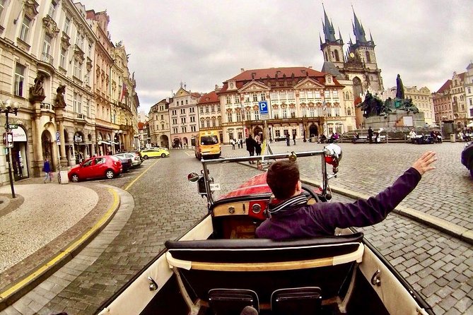 Vintage Cars Prague - Sightseeing Tour 90min / 1-6 pers. - Queen Anne’s Summer Palace and the Castle Photo Break