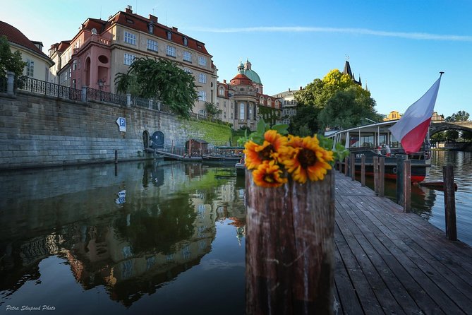 VIP Private tour Prague: Castle, Lunch, Beer, Boat - Strahovsky Klaster beer break: the view-and-rest reset