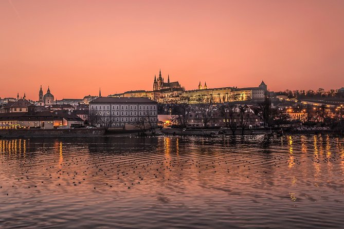 VIP Private tour Prague: Castle, Lunch, Beer, Boat - Vltava Beach and the 1-hour boat cruise with a drink