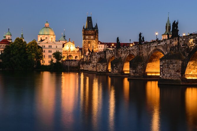 VIP Tour: Professional photos - You and Prague Best Monuments - Old Town Square: Turning the Most Photogenic Place Into a Personal Portrait