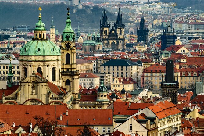 VIP Tour: Professional photos - You and Prague Best Monuments - Who This Tour Is Best For (And Who Might Skip It)