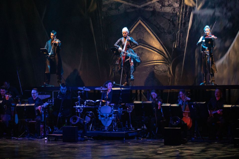 Vivaldianno The Show in Theatre Hybernia - What the show is really about: Vivaldi’s life, told through tech and dance
