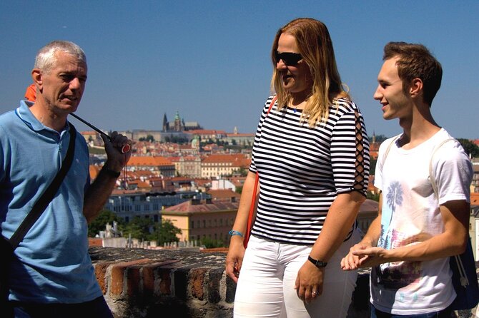 Vyšehrad Castle: Casemates and Gorlice - Cemetery time: where famous Czech names become stories