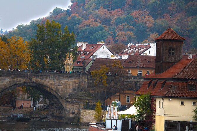Walking through ages: 11th to 21st century, Prague flavoured - Charles Bridge to Josefov: where Prague’s postcard icon meets older identity