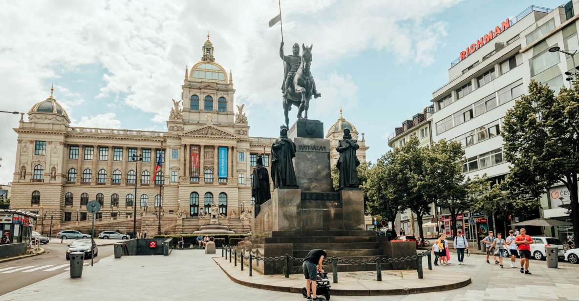Walking tour of Prague in French : Nové Město - How this walk helps you understand Prague’s city plan
