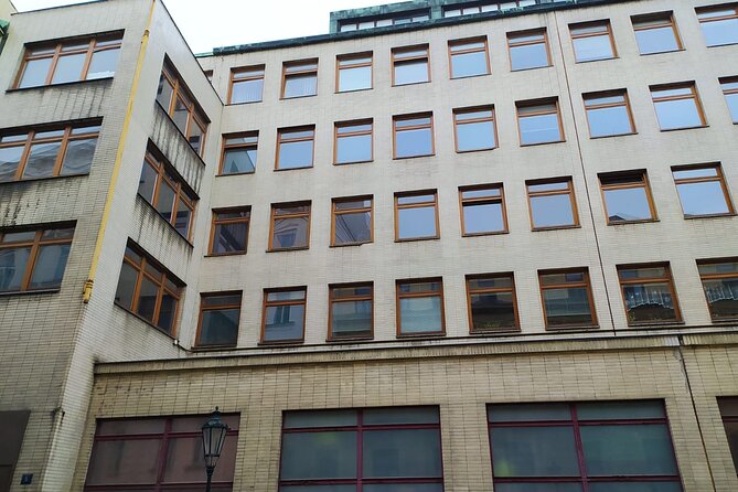 Wars and Totality Private Walking Tour in Prague - Should You Book Wars and Totality Private Walking Tour in Prague?