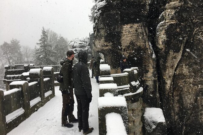 Winterland Tour to Bohemian and Saxon Switzerland from Prague - Bohemian Switzerland National Park: finish with Czech comfort food and drinks