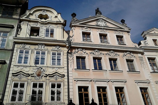 Your own guide for Prague Coronation Route Tour - The Walking Style: What Active Really Means
